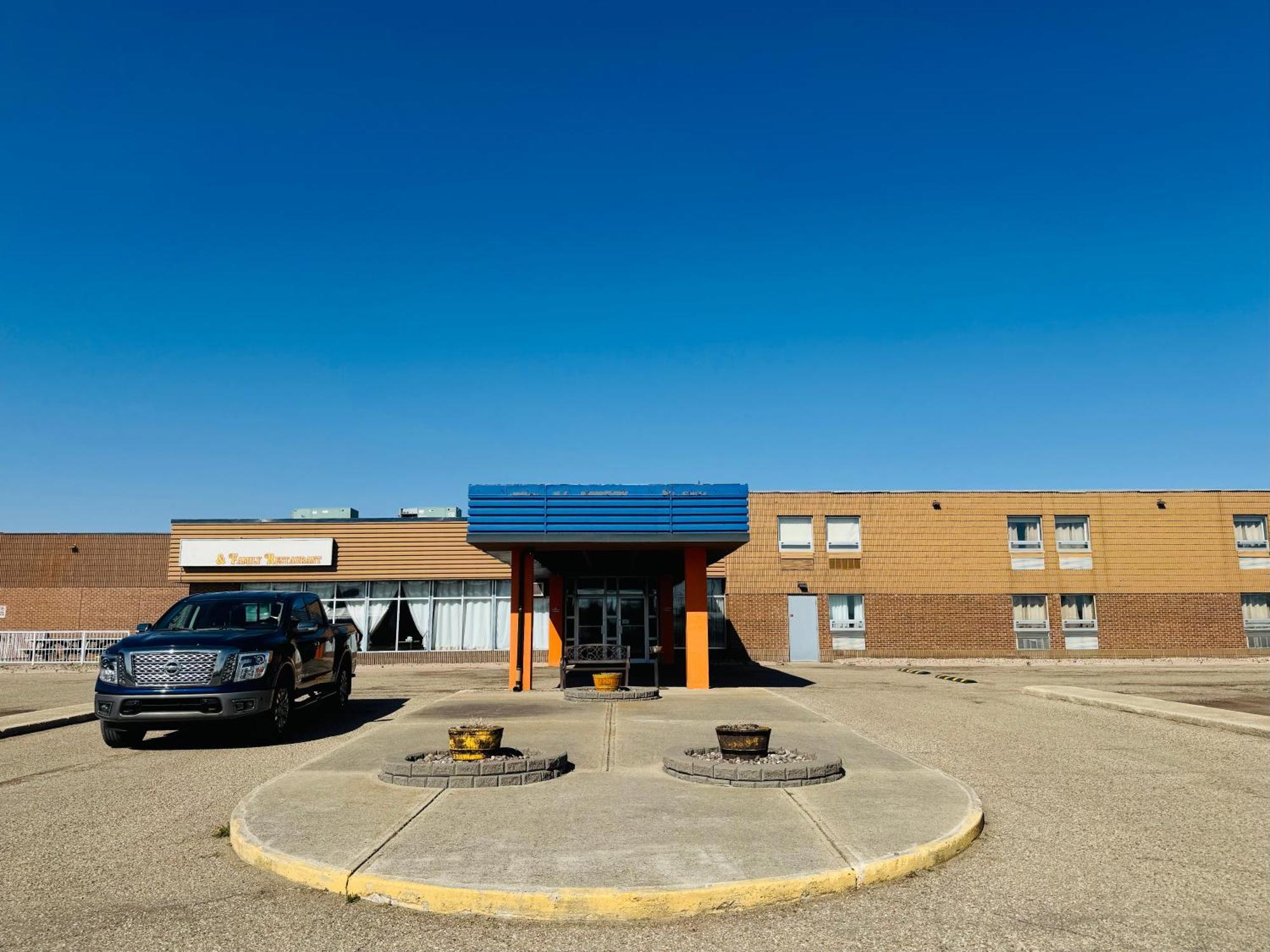 Best Stay Inn Melville Exterior foto